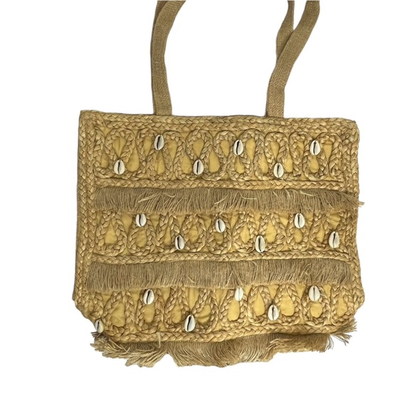 Salt + Umber Isla Jute Seashell Beach Straw Tote‎ Bag With Fringe - Picture 5 of 9